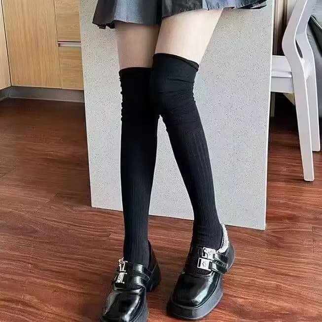 Chaussettes au dessus du genou pour femmes