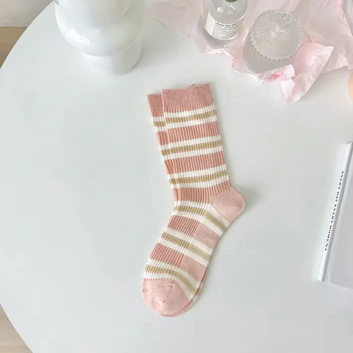 Chaussettes longues en coton rose doux pour femmes, quatre saisons, série Forest, princesse, fille, mi-tube, chaussette à rayures, mode