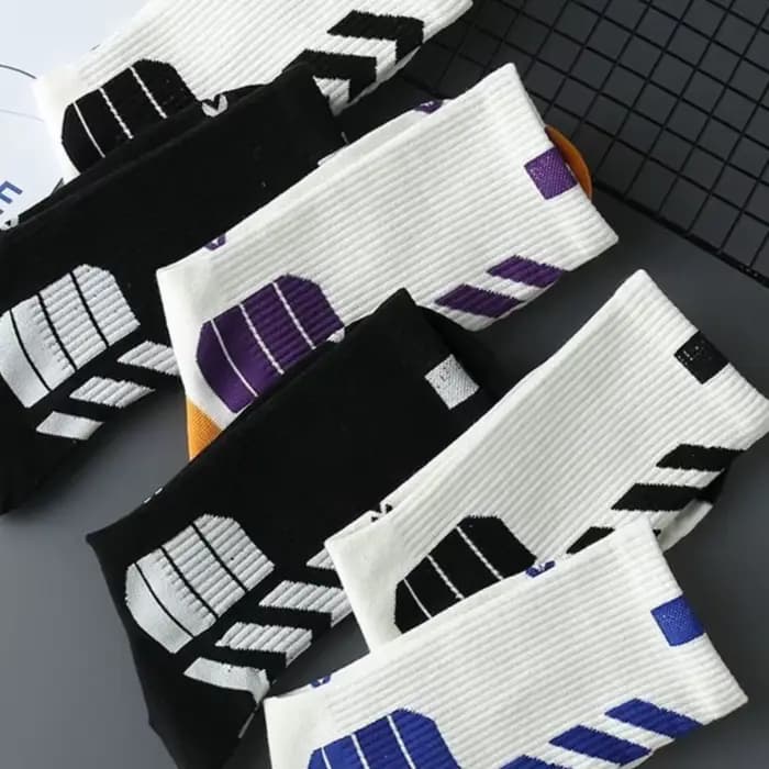 5 paires de chaussettes pour hommes, chaussettes de sport mi-tube épaisses noires et blanches, chaussettes amusantes pour l'automne et l'hiver, Calcetines Hombre Rayas Regalo Hombre