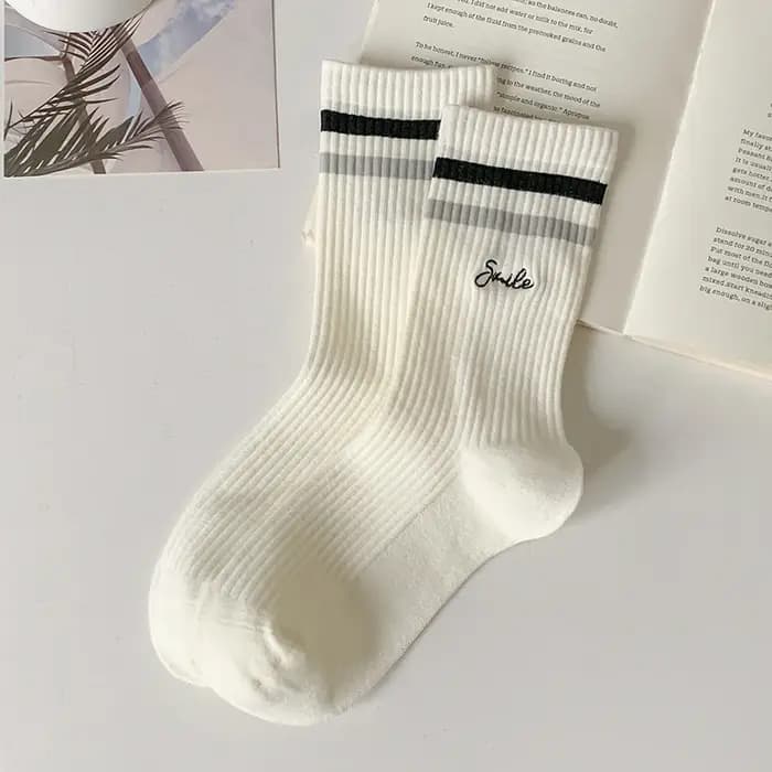 Chaussettes pour femmes nouveau printemps été filles sport maille