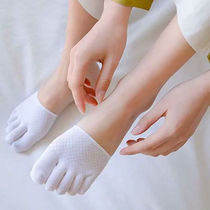 Chaussettes d'été élastiques fines en maille de coton pour femmes