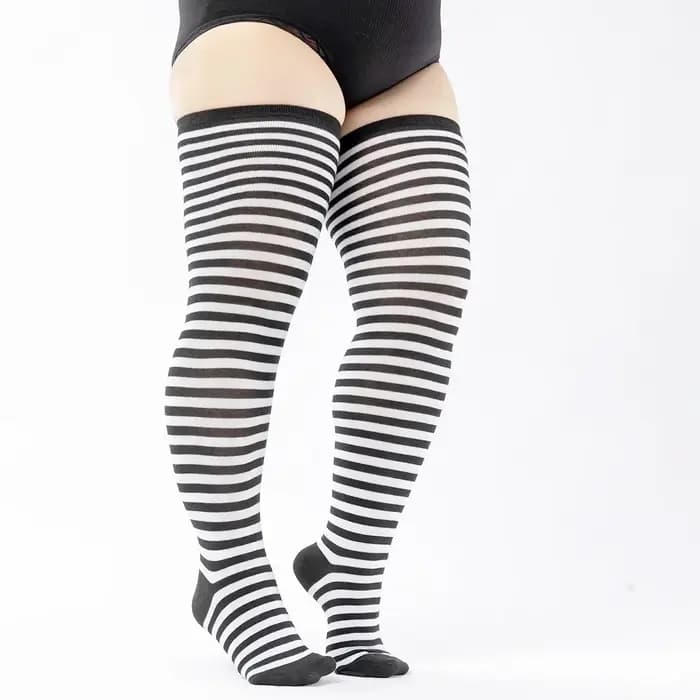 Cuisse haute chaussettes femmes grande taille bas surdimensionné dames sur le genou grand