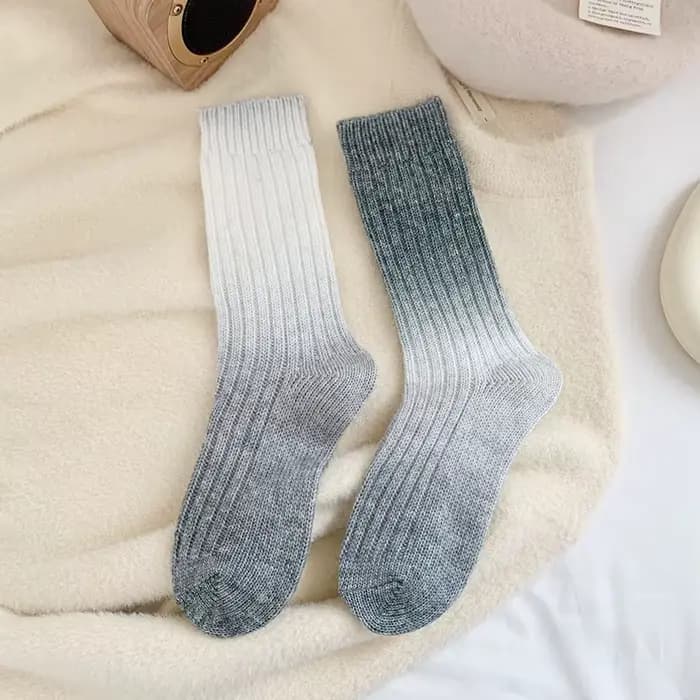 Chaussettes en laine de couleur progressive pour femmes, chaussettes colorées à mi-tube, polaire cha