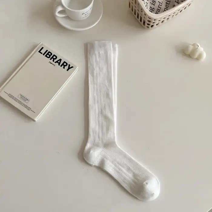 Femmes bas JK Lolita doux filles chaussettes longues bas Style japonais couleur unie noir blanc gris genou chaussettes bas femmes