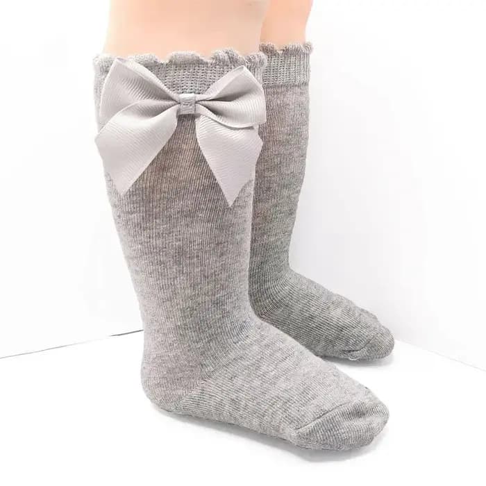 Chaussettes hautes pour bébé fille avec nœuds et volants