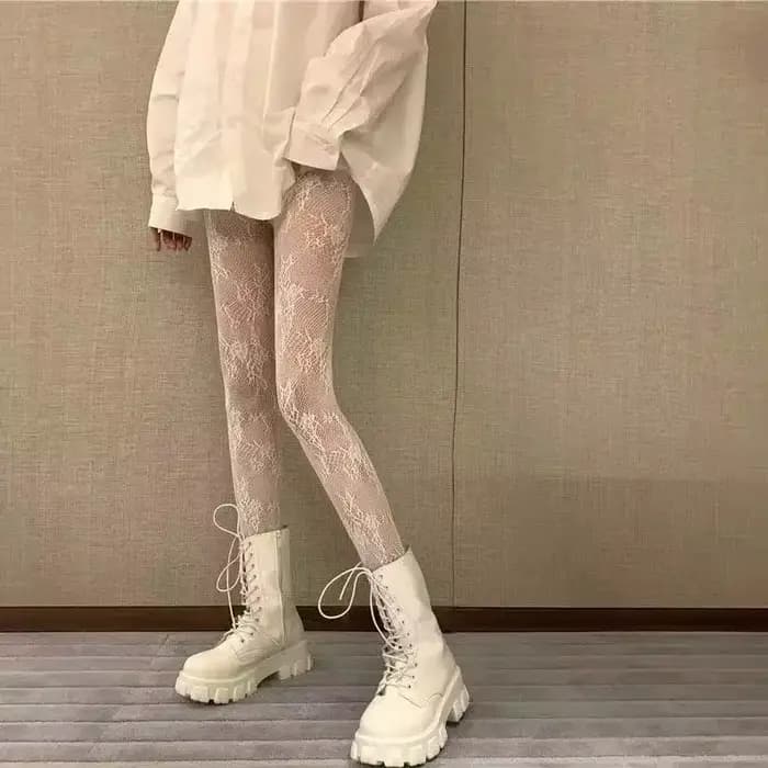 Femmes Sexy noir blanc Lolita creux dentelle maille bas bas collants japonais Goth Floral rotin chaud classique collants