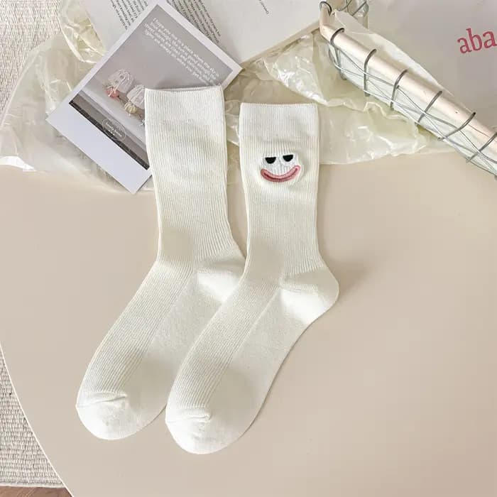 Chaussettes pour femmes, broderie coréenne, coton de haute qualité, mignonnes, drôles, kawaii, tendance, confortables, pour filles, vente en gros