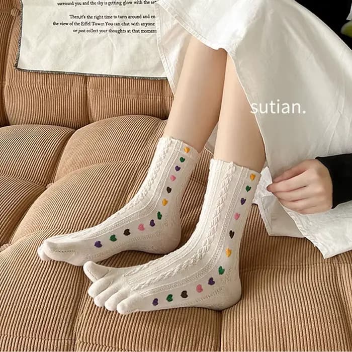 Chaussettes courtes en coton pour femmes et filles, mignonnes, rayées, chat amour, mode, absorbant la sueur, antibactériennes, respirantes, chaudes, à cinq doigts