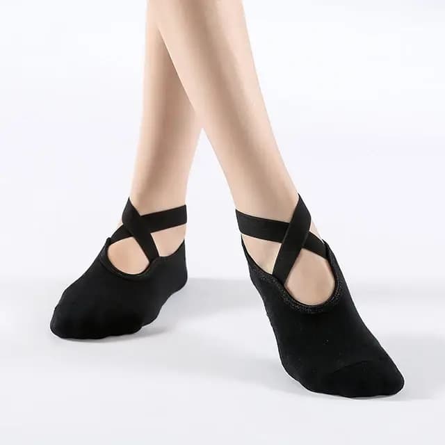 Chaussettes de Yoga respirantes de haute qualité pour femmes, chaussettes de Pilates à bandes antidérapantes en Silicone pour dames, danse de Ballet, Fitness, entraînement en coton