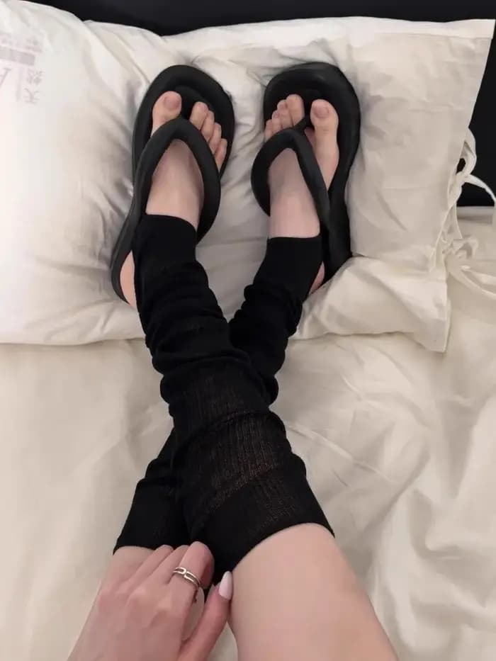 Chaussettes hautes élégantes et respirantes pour femme